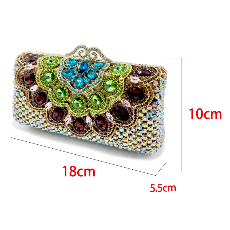 Büyük Rhinestones Ile Şık Çiçe - Interior Design With Ai incelemesi ve fiyatı