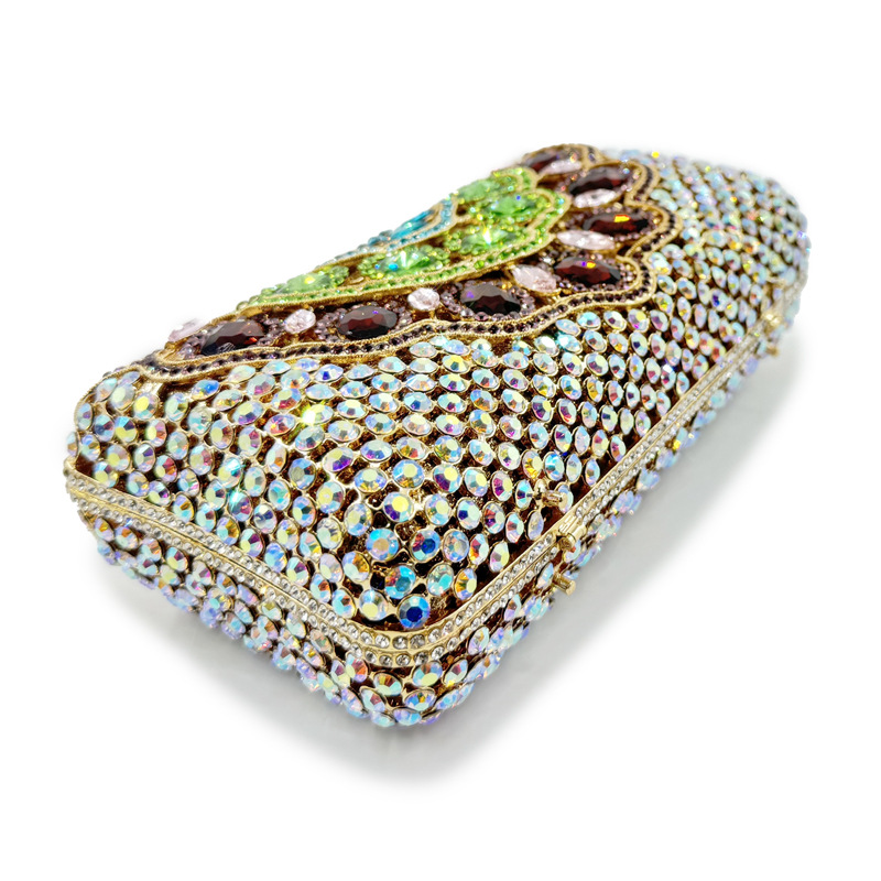 Büyük Rhinestones Ile Şık Çiçe - Interior Design With Ai incelemesi ve fiyatı